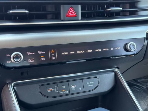 New 2026 Kia Carnival SX Prestige FWD image 26