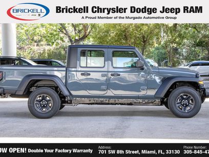 New 2026 Jeep Gladiator Sport