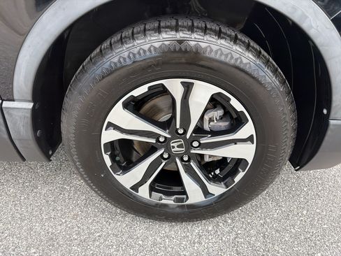 Used 2021 Honda CR-V Special Edition image 13