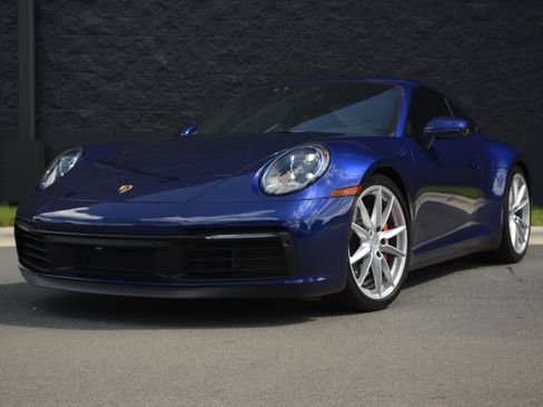 Certified 2024 Porsche 911 GT3 RS image 1
