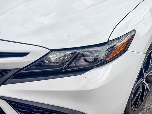 Certified 2024 Toyota Camry SE FWD image 9