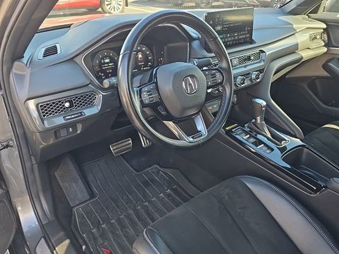Used 2023 Acura Integra A-Spec image 14