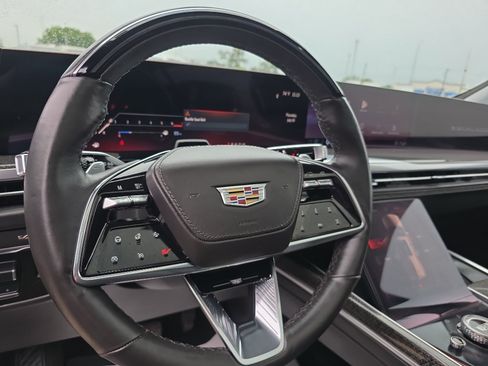 Used 2025 Cadillac Escalade V w/ LPO, Floor Liner Package AWD/4WD image 14