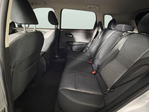 Used 2021 Nissan Rogue SV FWD image 26
