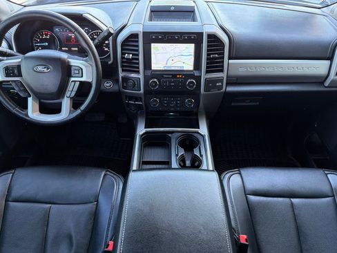 Used 2021 Ford F350 Lariat w/ Lariat Ultimate Package image 3