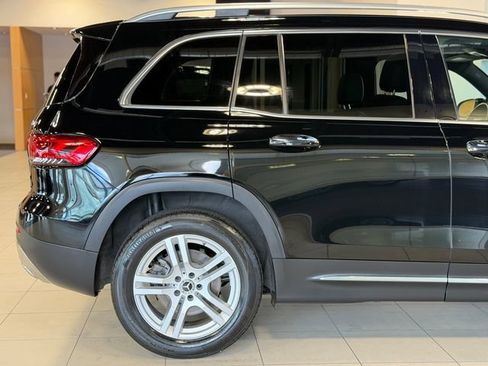 Used 2023 Mercedes-Benz GLB 250 4MATIC image 17