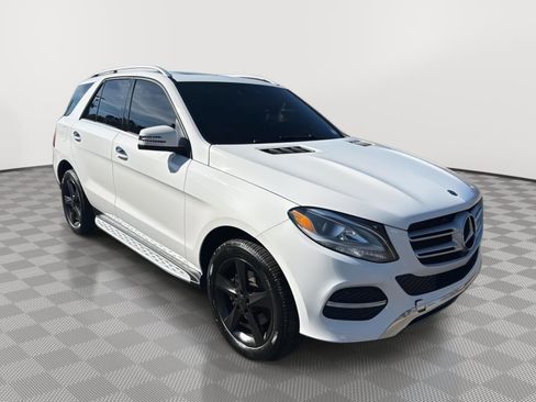 Used 2018 Mercedes-Benz GLE 350 4MATIC image 4
