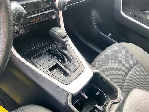 Used 2025 Toyota RAV4 LE image 16
