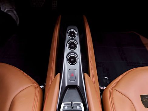 Used 2022 Ferrari F8 Tributo RWD image 72