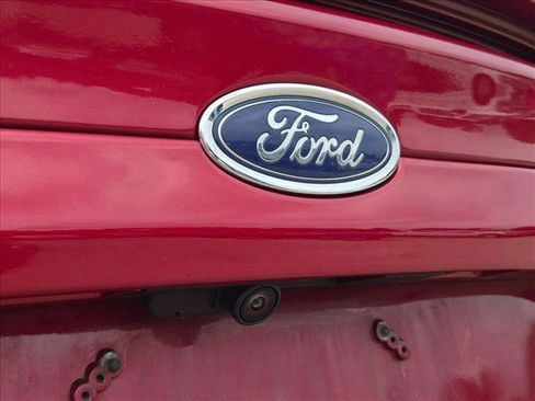 Used 2016 Ford Fusion Titanium FWD image 11