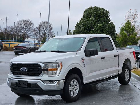 Used 2021 Ford F150 XLT w/ Trailer Tow Package image 3
