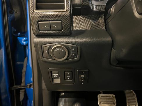 Used 2020 Ford F150 Raptor w/ Equipment Group 802A Luxury image 16