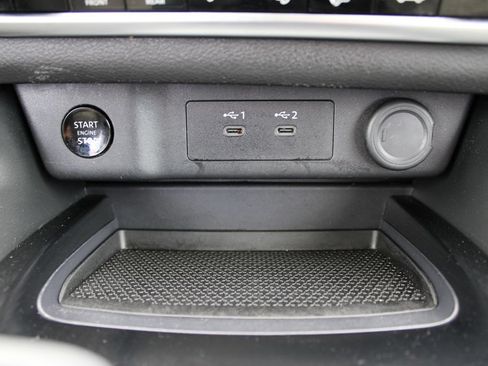 Used 2024 Nissan Rogue SV AWD/4WD image 22
