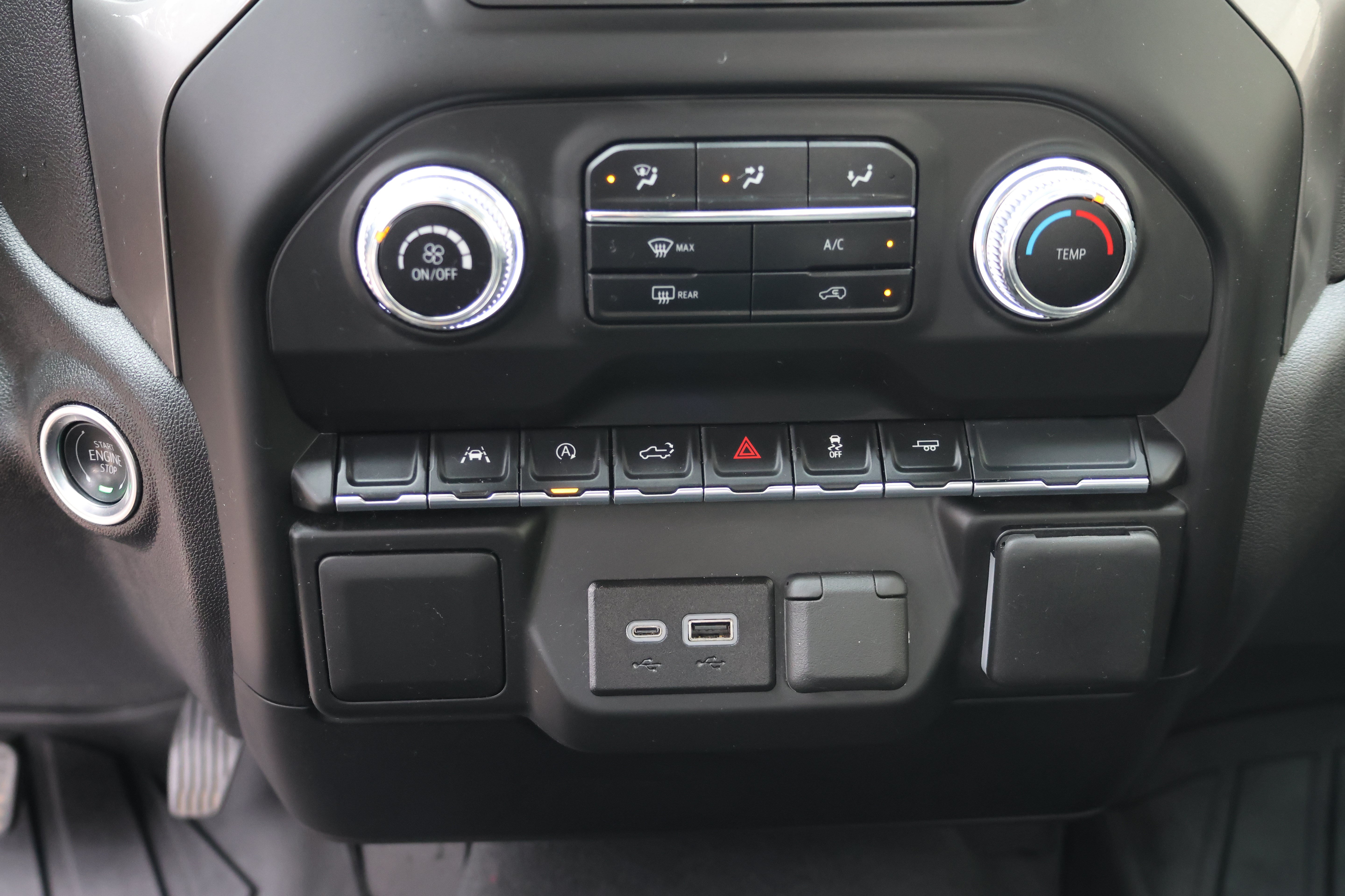 Used 2025 GMC Sierra 1500 Pro w/ Convenience Package RWD image 24