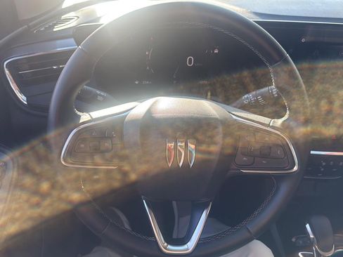 Used 2025 Buick Encore GX Preferred AWD/4WD image 13