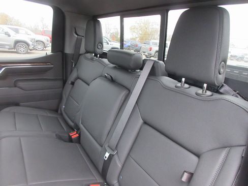 New 2026 GMC Sierra 1500 Elevation w/ Elevation Premium Package image 15