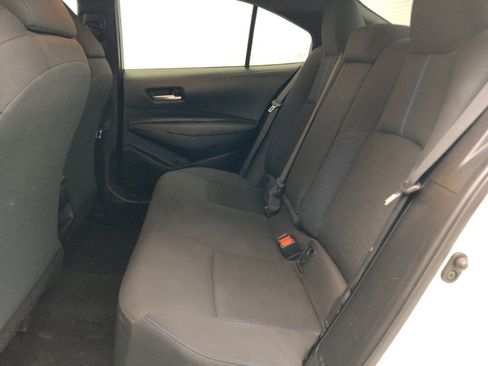 Used 2022 Toyota Corolla SE FWD image 18