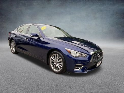 Used 2023 INFINITI Q50 Luxe w/ Cargo Package AWD/4WD image 4
