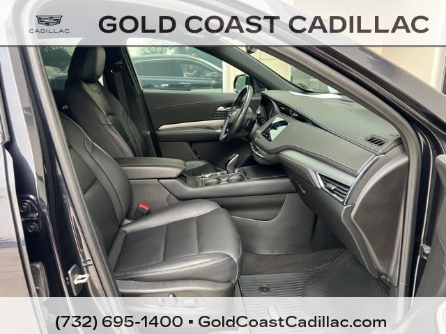 Certified 2023 Cadillac XT4 Premium Luxury w/ Cold Weather Package FWD image 7