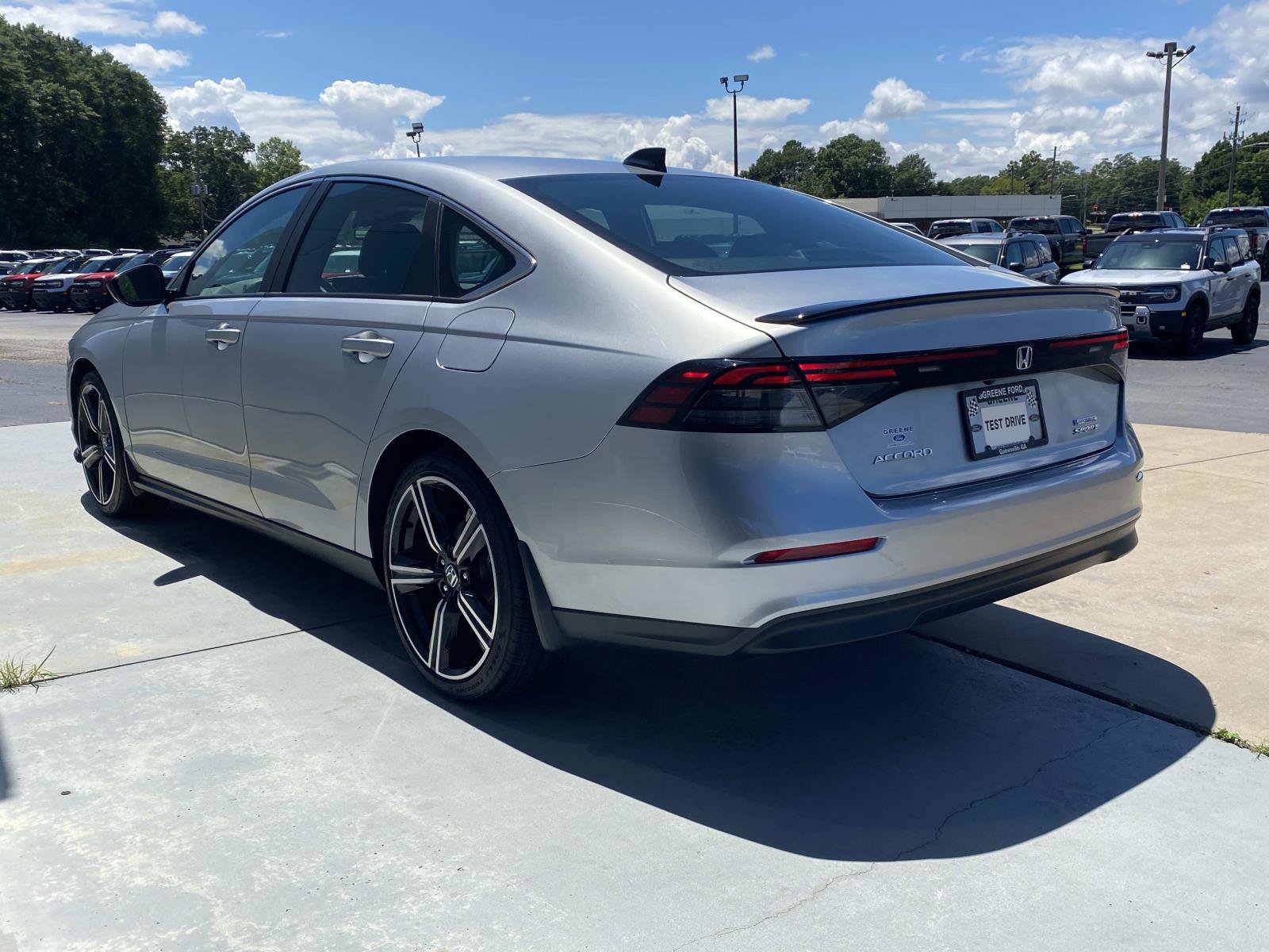 Used 2025 Honda Accord Sport image 9