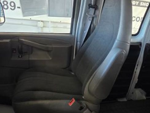 Used 2021 Chevrolet Express 2500 w/ Driver Convenience Package image 20