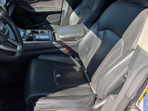Used 2019 Audi Q8 Prestige AWD/4WD image 18