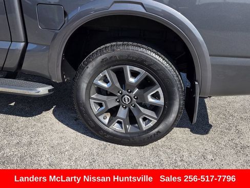 Used 2023 Nissan Titan Platinum Reserve w/ Moonroof Package AWD/4WD image 12