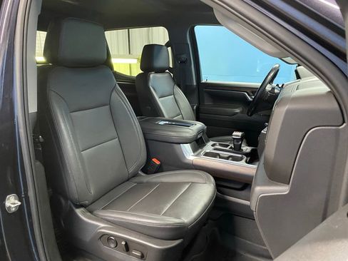 Used 2022 GMC Sierra 1500 SLT w/ SLT Convenience Package image 48