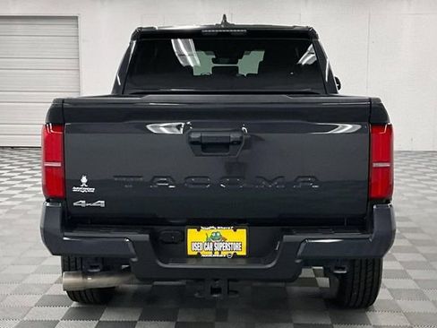 Used 2024 Toyota Tacoma SR5 AWD/4WD image 5