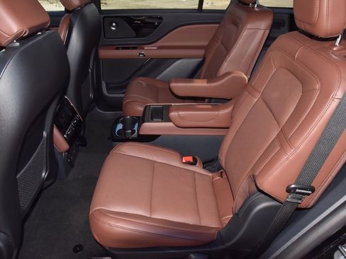 New 2026 Lincoln Aviator Reserve image 14