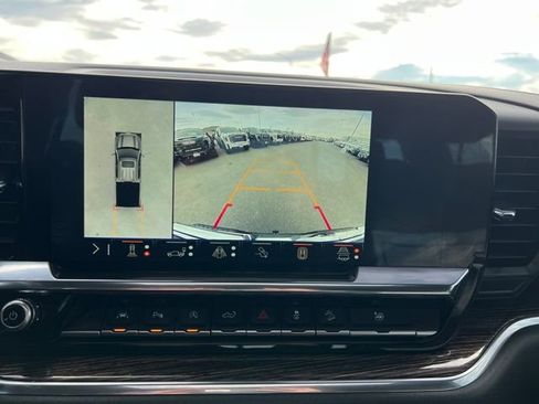 Used 2024 GMC Sierra 1500 Elevation w/ Elevation Premium Package image 19