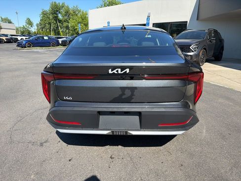 New 2026 Kia K4 FWD image 9