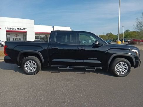 Used 2023 Toyota Tundra SR5 w/ SR5 Convenience Package RWD image 2