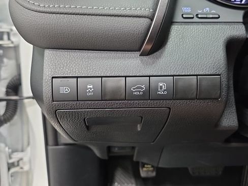 Certified 2024 Toyota Camry SE FWD image 23