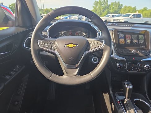 Certified 2018 Chevrolet Equinox Premier FWD image 12