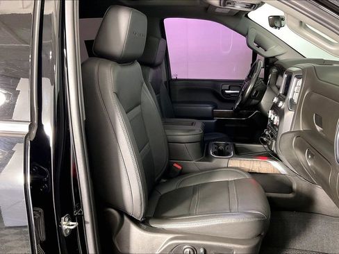 Used 2022 GMC Sierra 2500 Denali w/ Denali Ultimate Package image 10