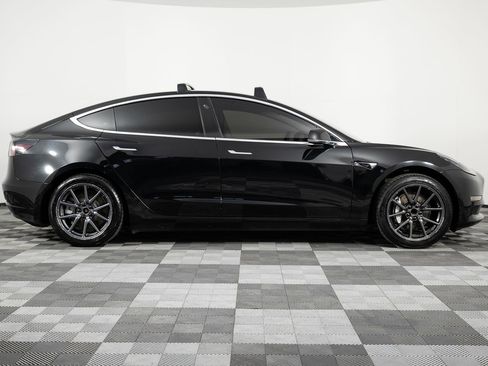 Used 2018 Tesla Model 3 Long Range image 9