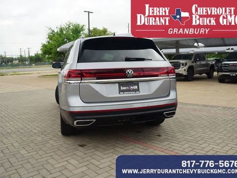 Used 2024 Volkswagen Atlas SE image 6