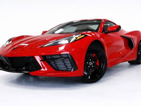 Used 2022 Chevrolet Corvette Stingray Premium Conv w/ Battery Protection Package RWD image 7
