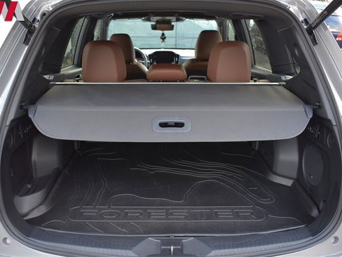 Used 2025 Subaru Forester Touring AWD/4WD image 33