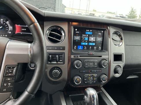 Used 2017 Ford Expedition EL Platinum AWD/4WD image 15