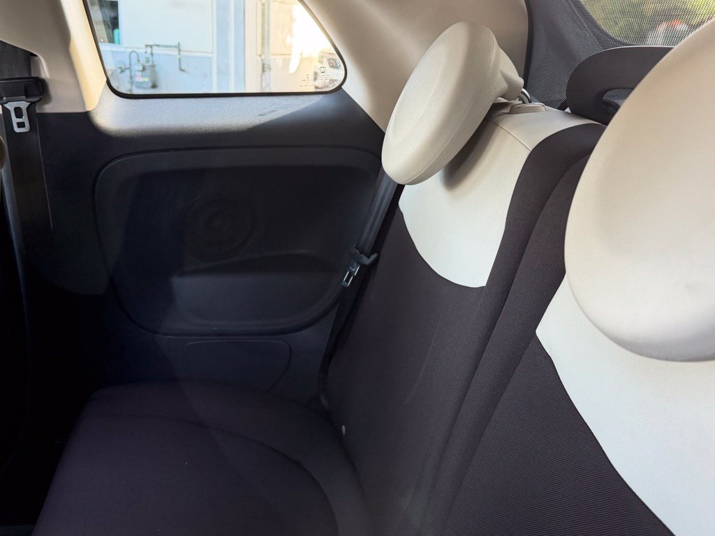 Used 2015 FIAT 500 Pop FWD image 6