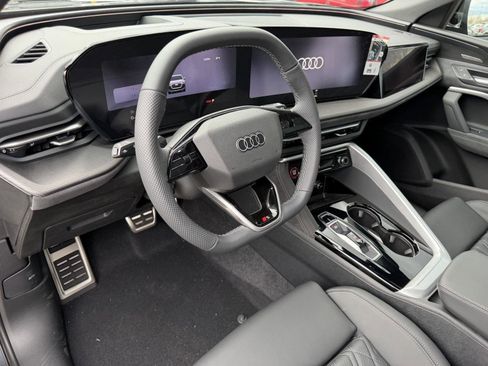 New 2026 Audi SQ5 Premium Plus image 15