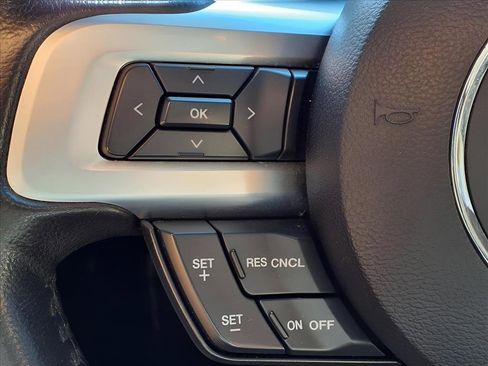 Used 2015 Ford Mustang GT Premium image 20