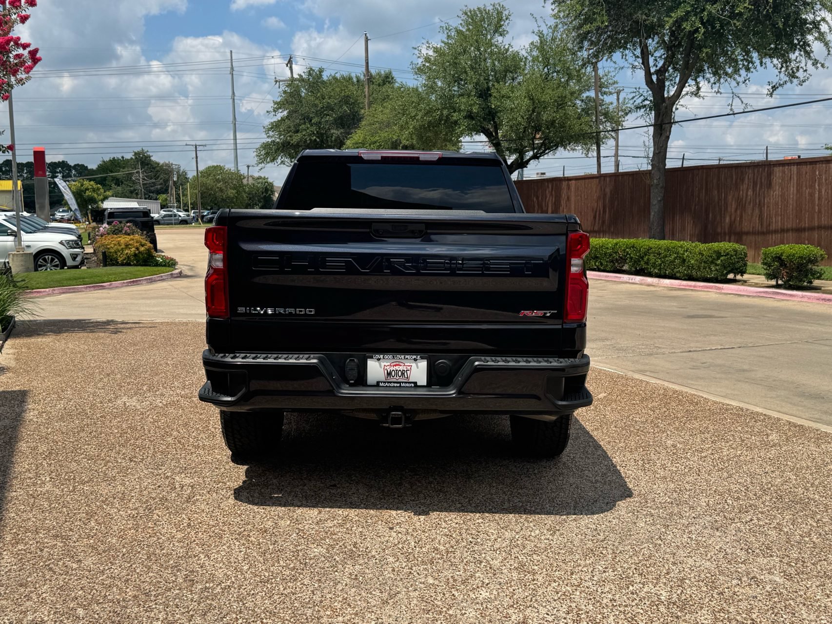 Used 2024 Chevrolet Silverado 1500 RST RWD image 9