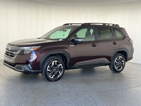 New 2026 Subaru Forester Touring AWD/4WD image 9