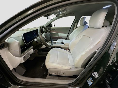 Used 2023 Hyundai Ioniq 6 SEL image 13