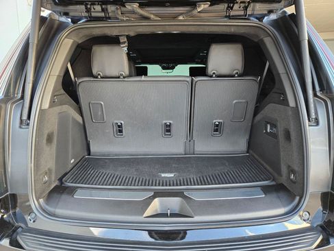 Certified 2025 Cadillac Escalade V w/ LPO, ONYX Package AWD/4WD image 36