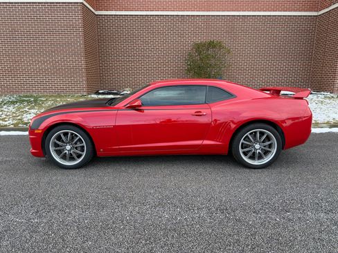 Used 2010 Chevrolet Camaro SS image 4