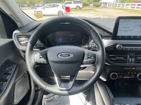 Certified 2024 Ford Escape Active FWD image 11